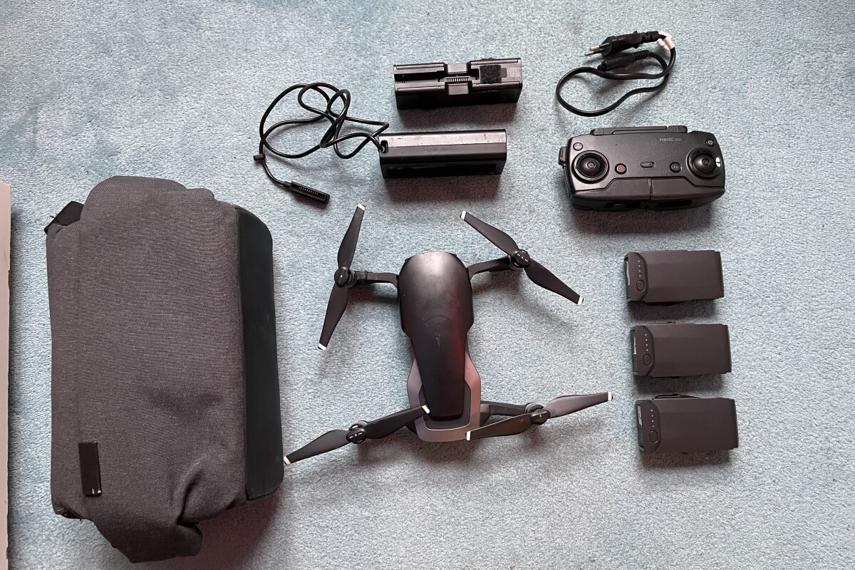 Location Dji Mavic Air Combo (3 batteries) - Lightyshare