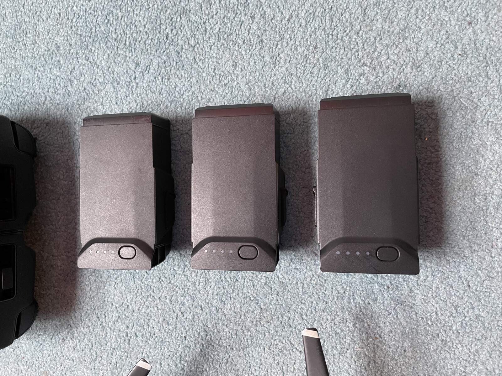 Dji Mavic Air Combo (3 batteries) - Photo 2 sur 3
