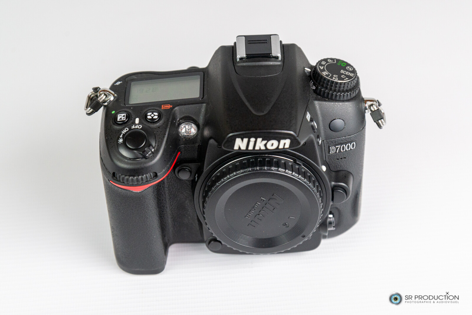 Appareil photo réflex apsc Nikon D7000 - Photo 3 sur 3