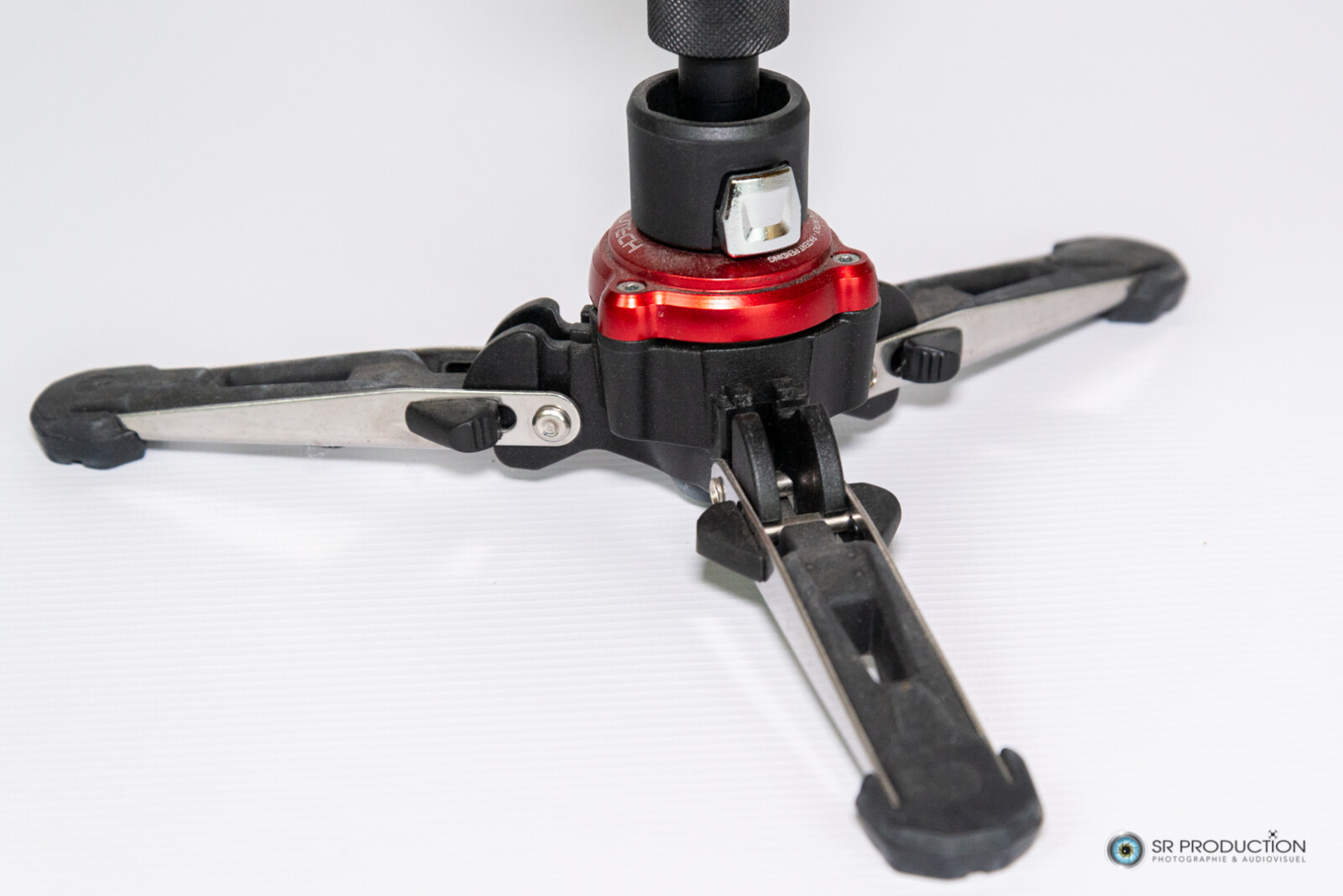 Monopod Pro MANFROTTO en carbone - Photo 3 sur 4