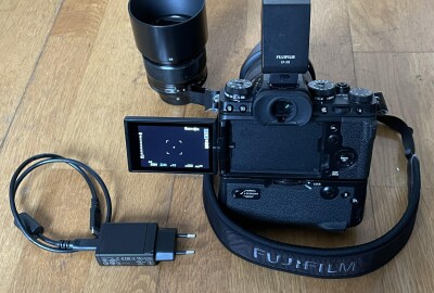 Location Boitier Fujifilm XT4 + Kit 2 optiques 