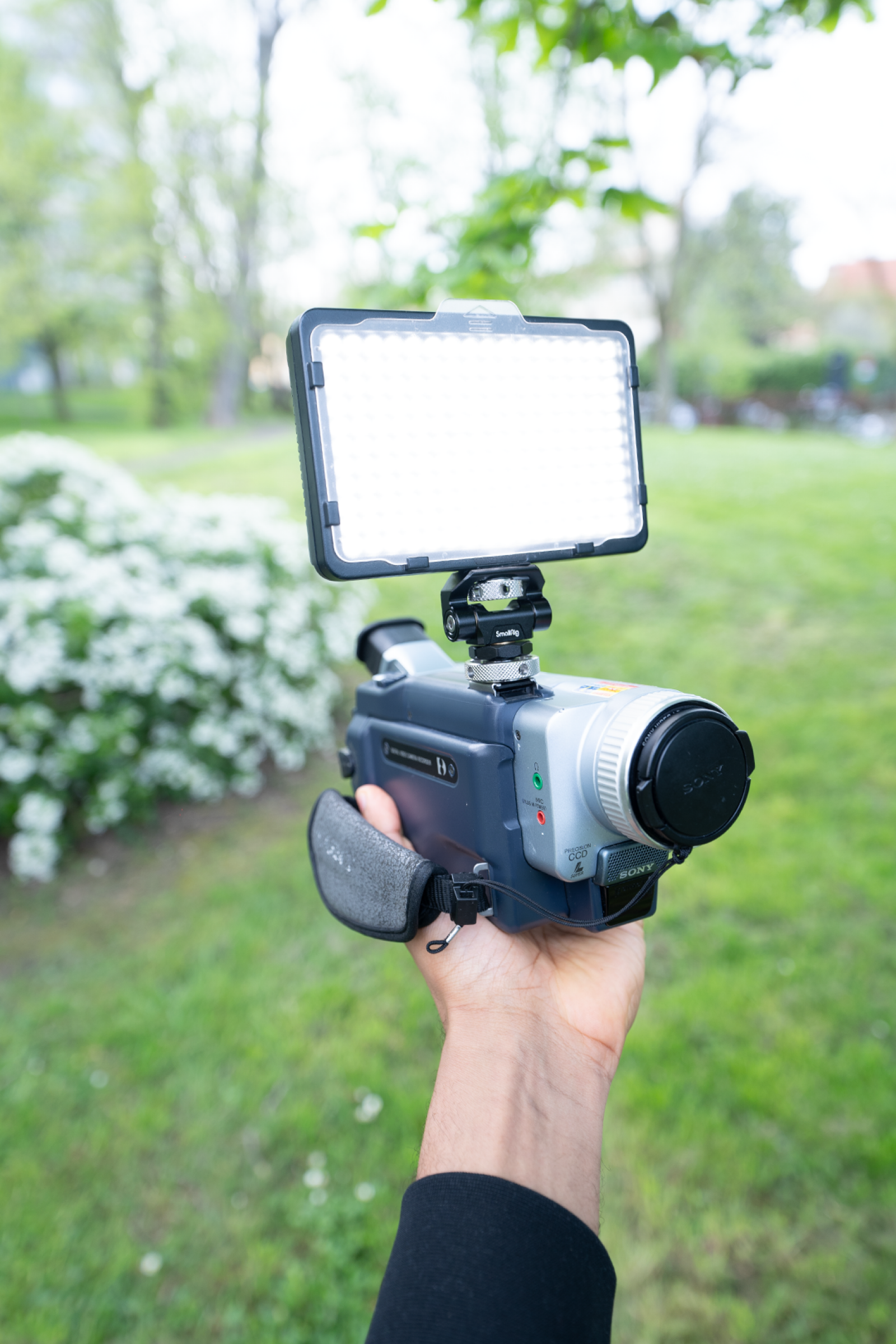 Sony DCR-TRV725E - Photo 4 sur 4