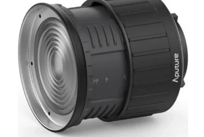 Location Aputure Fresnel 2X