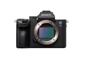Rent Sony Alpha 7 III (A73)