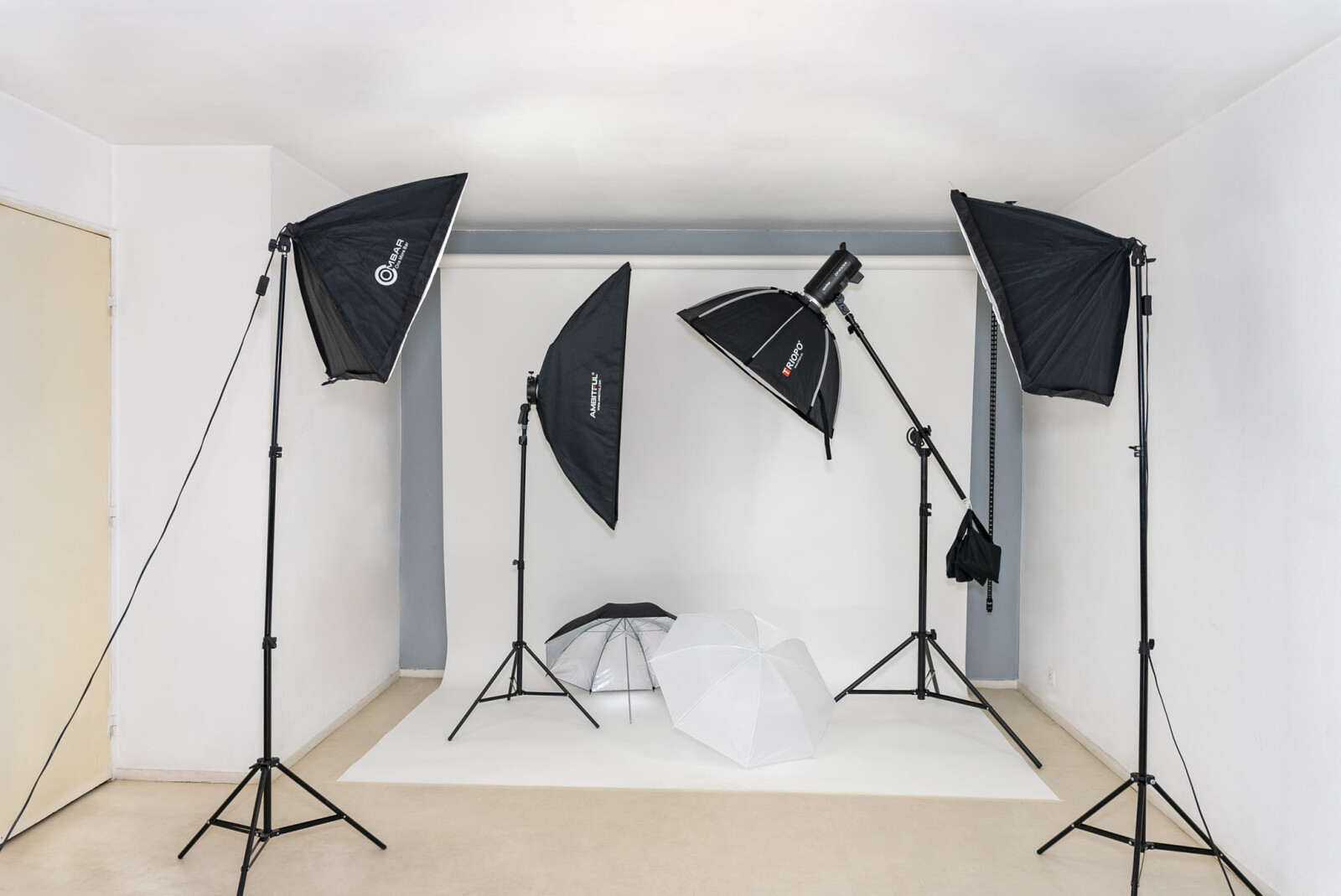 Noname Studio photo - Photo 1 sur 10
