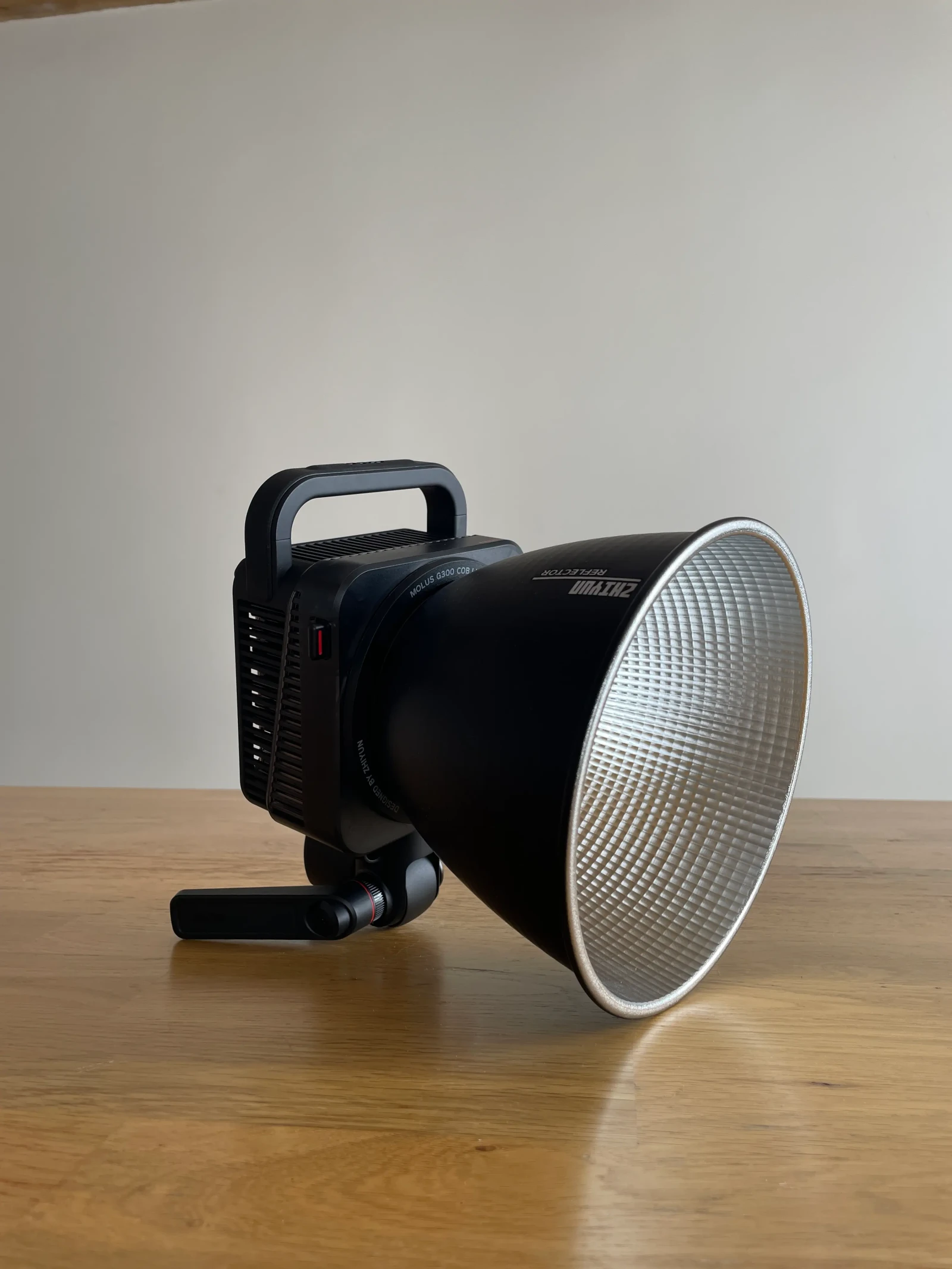 Zhiyun Molus G300 - Photo 8 sur 9