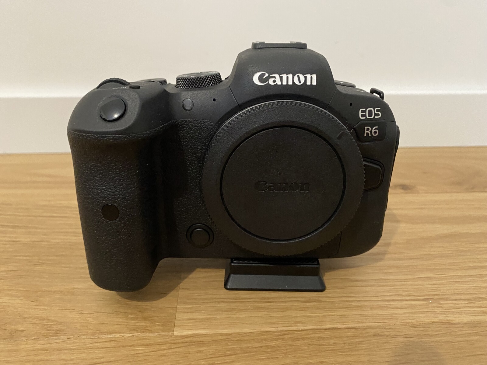 Canon EOS R6  - Photo 1 sur 2