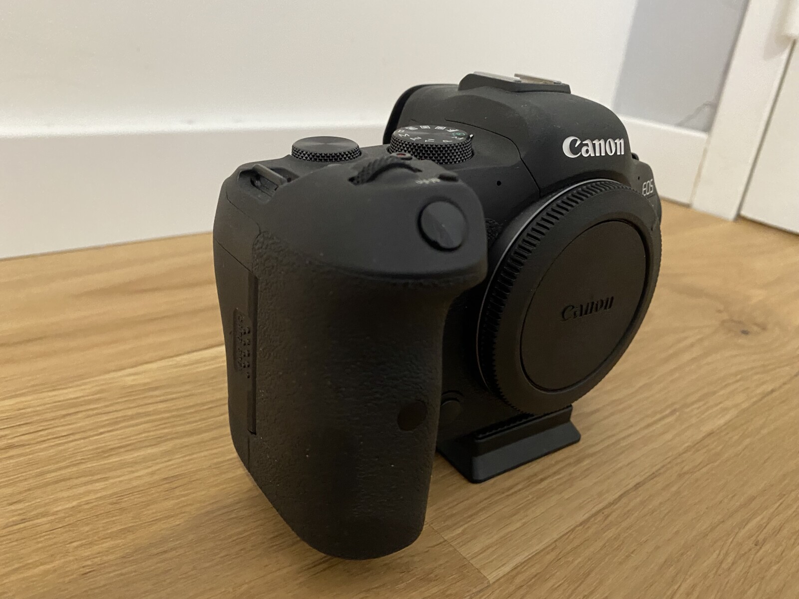 Canon EOS R6  - Photo 2 sur 2