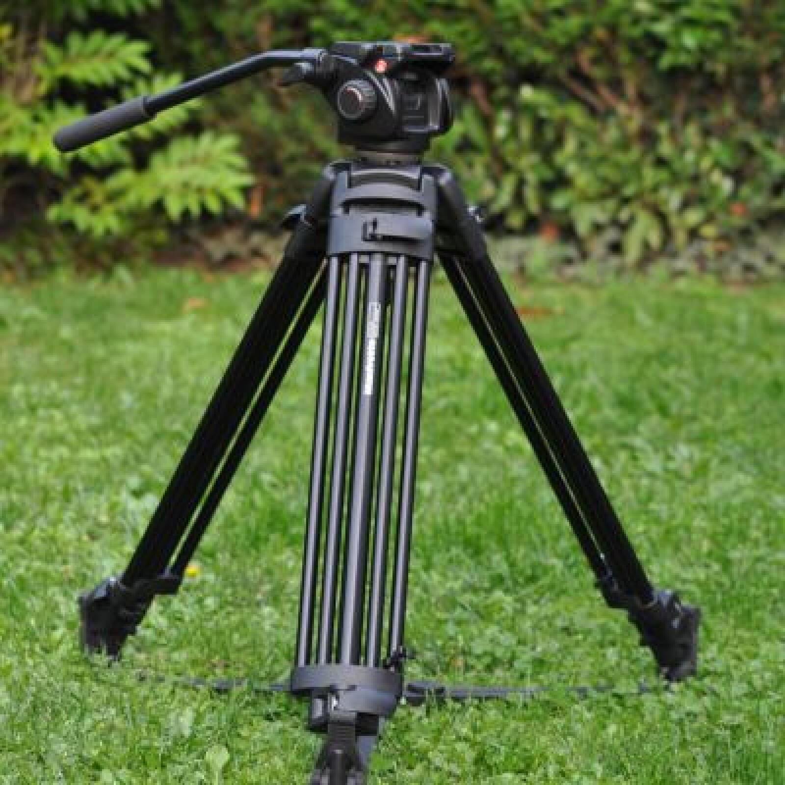 trepied manfrotto 525MVB parfait etat tete 501HDV amovible - Photo 4 sur 5