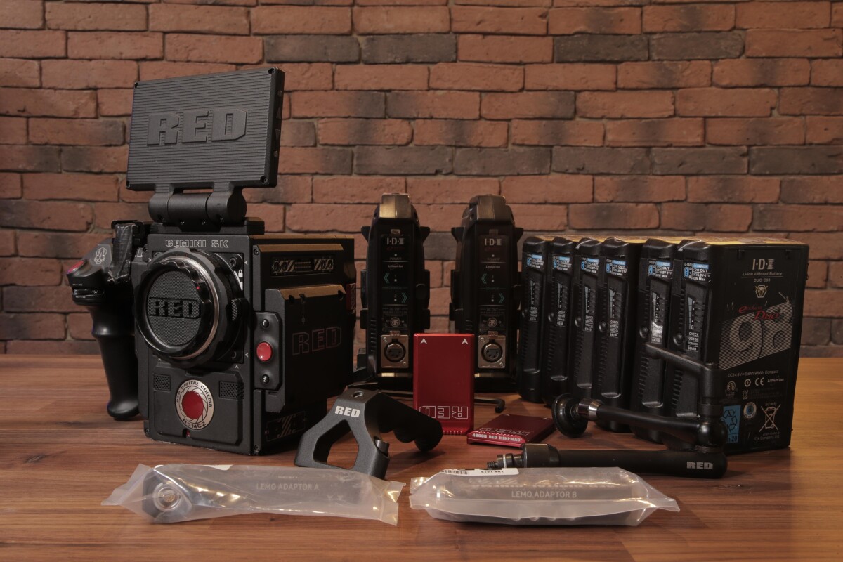 Location RED Gemini 5K + 6 batteries + 2 chargeurs + 2 SSD 48OGo - Lightyshare