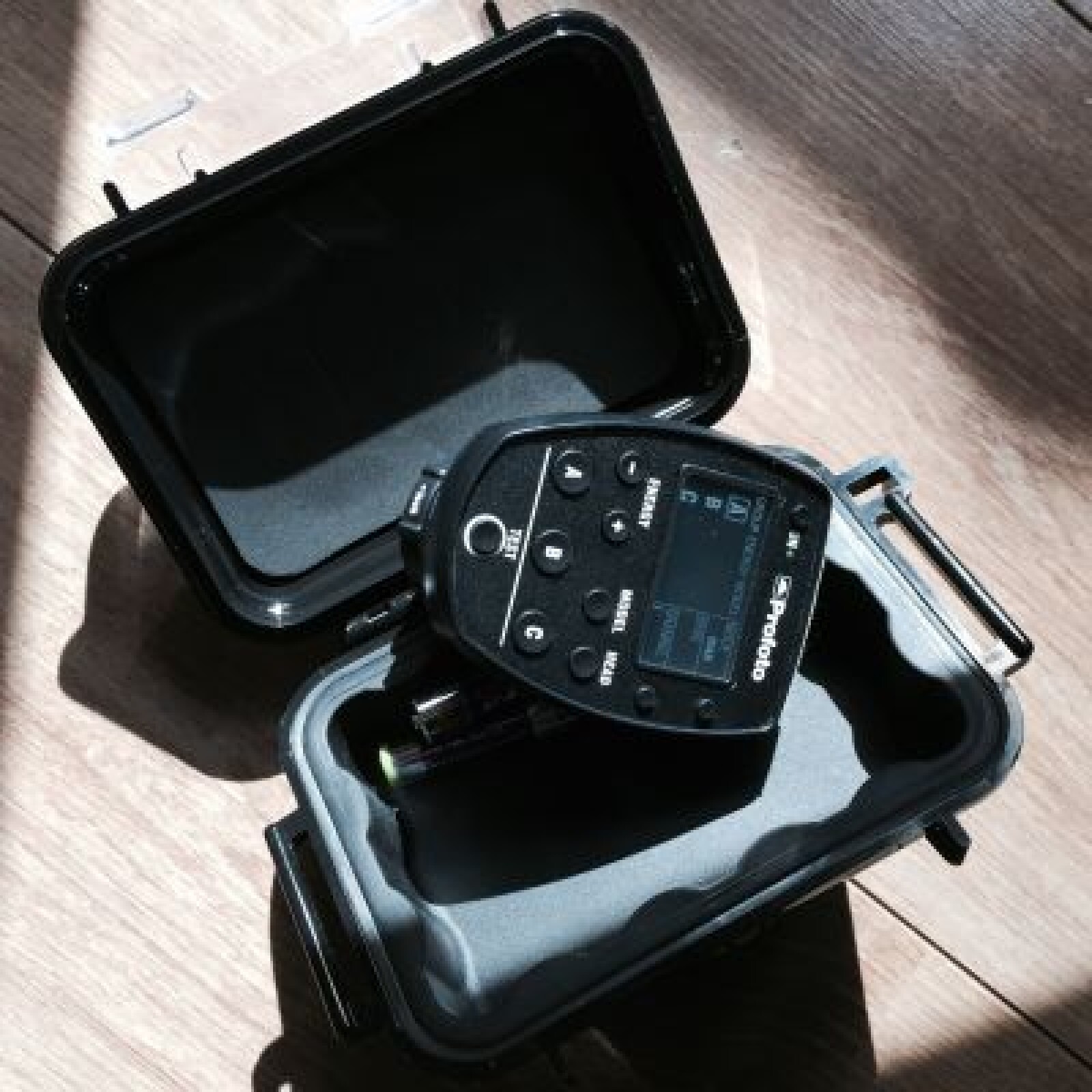 Kit Profoto B2 1 tête 1 bol, 1 pied, 2 batteries Air TTL Nikon - Photo 2 sur 4