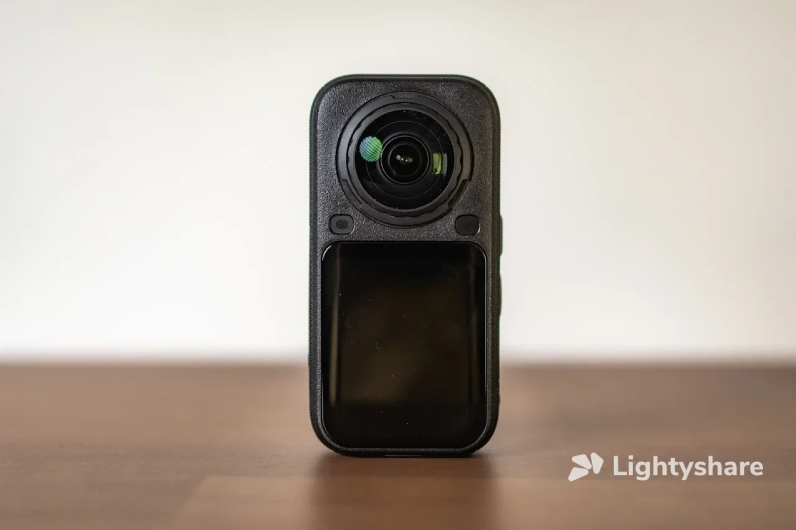 Insta360 Insta360 X6 - Photo 1 sur 2