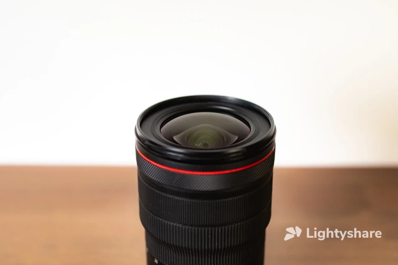 Canon RF 15-35mm f/2.8 L IS USM - Photo 1 sur 2