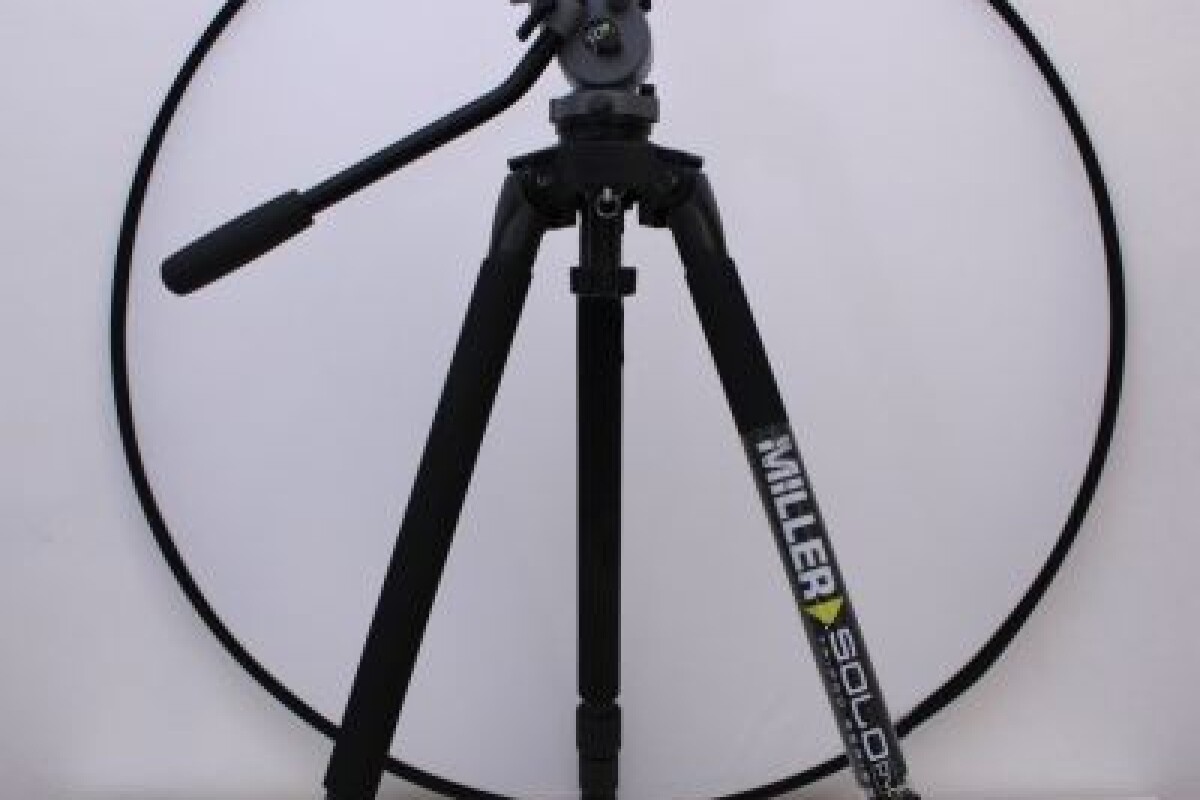 Location Trépied Miller DS 10 - Lightyshare
