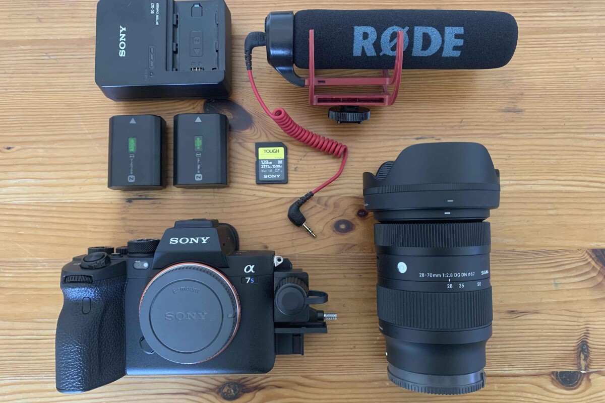 Location Pack Sony A7S iii+28-70mm+Micro Rode+carte SD - Lightyshare