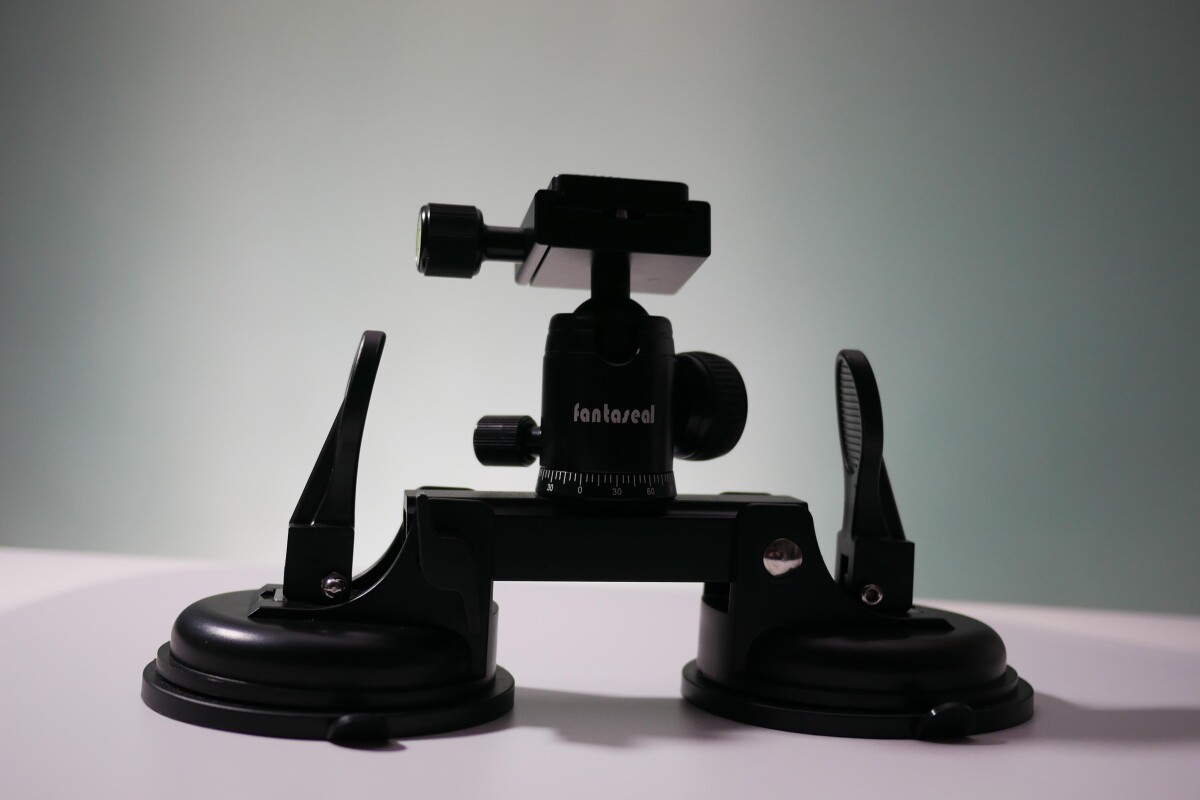 Location Ventouse support caméra (Charge 8Kg) - Lightyshare