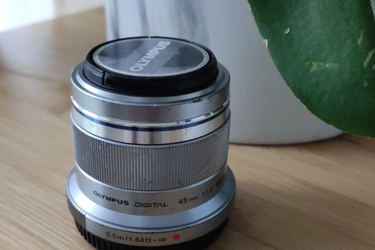 Location OBJECTIF OLYMPUS 45mm - f/1.8 - Micro 4/3 - Lightyshare