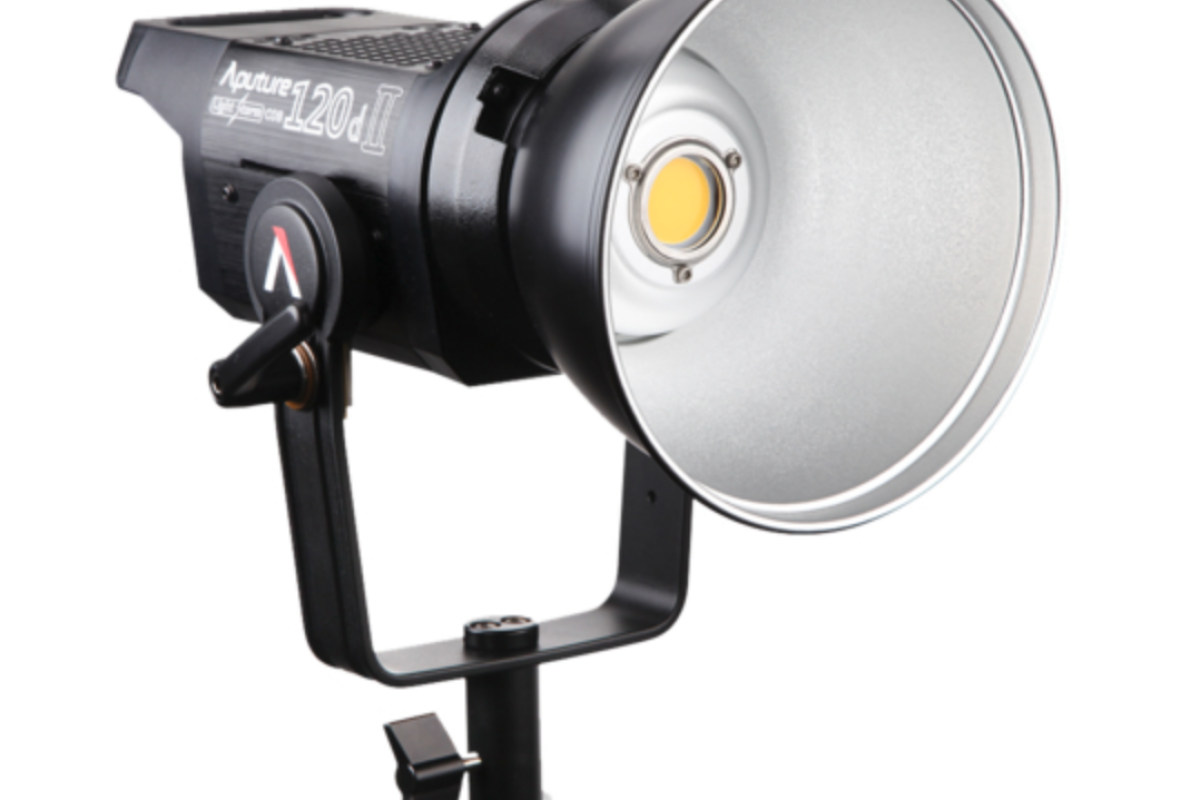 Location Aputure 120D II - Lightyshare