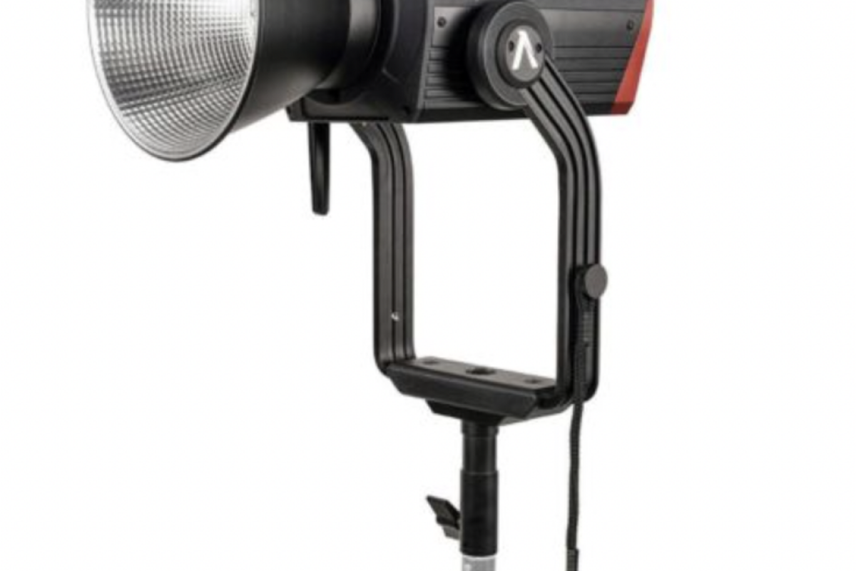 Location Aputure COB 600X - Lightyshare