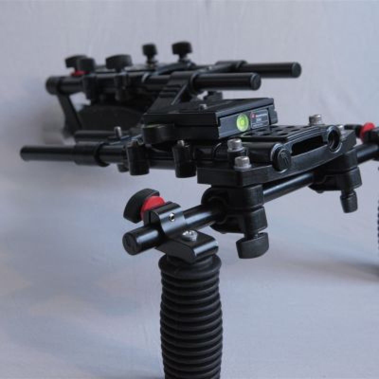Epaulière avec poids pour petite config DSLR... - Photo 1 sur 5