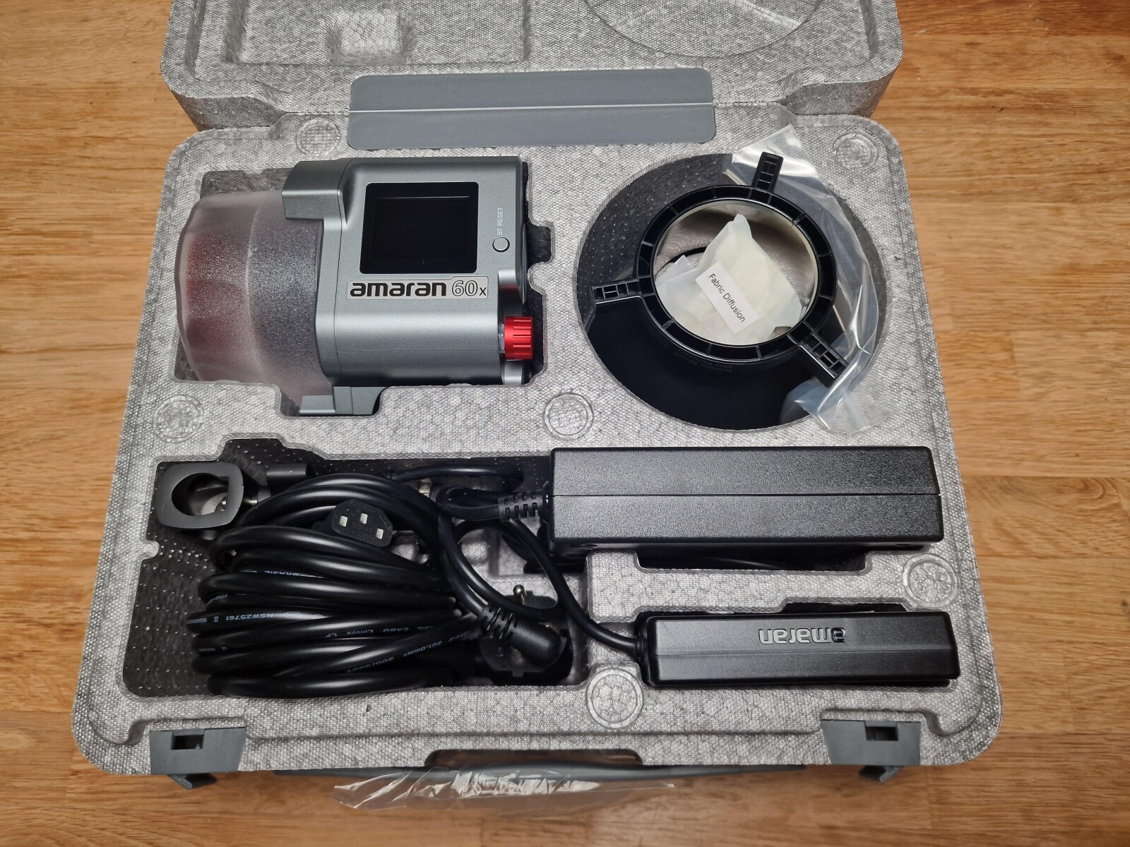Aputure Amaran 60x - Photo 1 sur 2