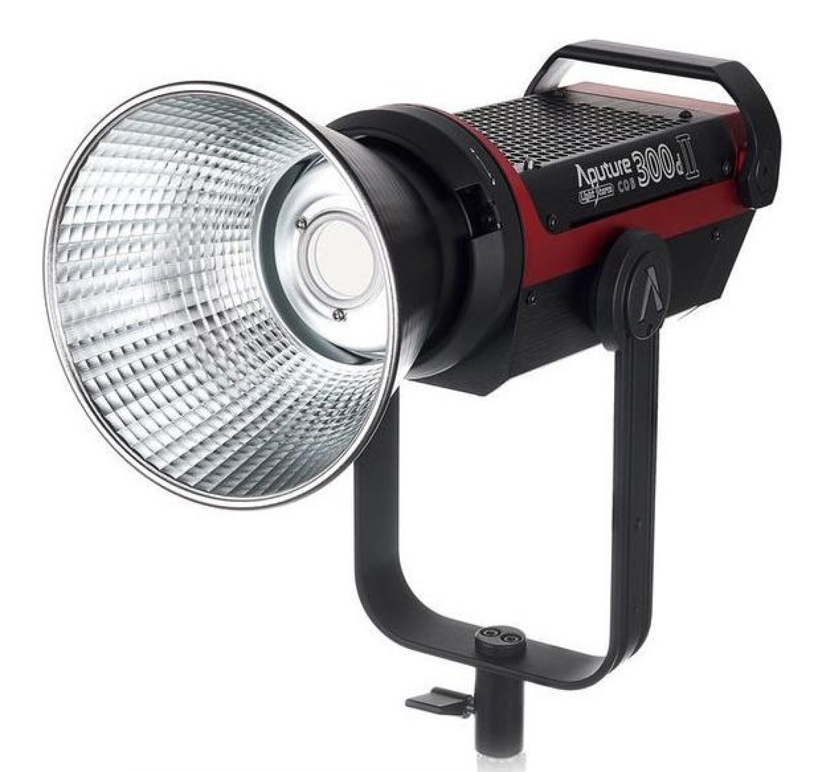 Aputure COB 300D Mark II + Dome ou monture Fresnel - Photo 2 sur 4