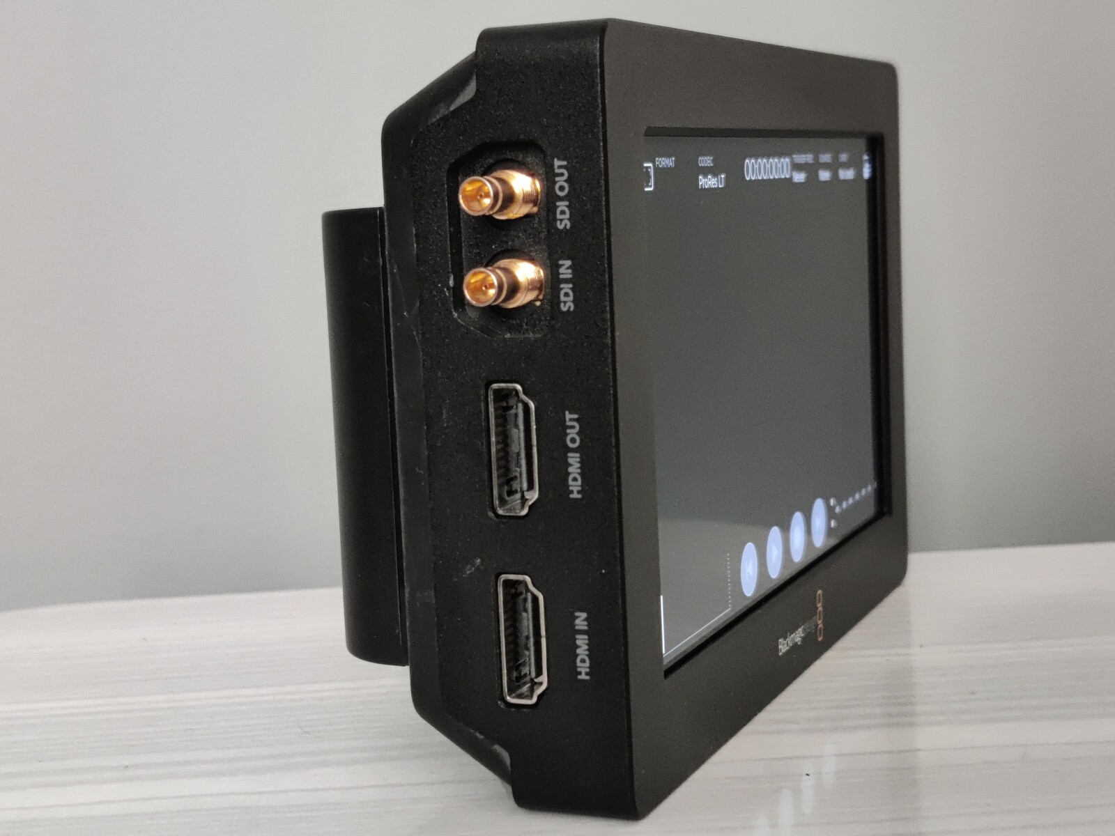 Blackmagic Design Video Assist - Photo 3 sur 4