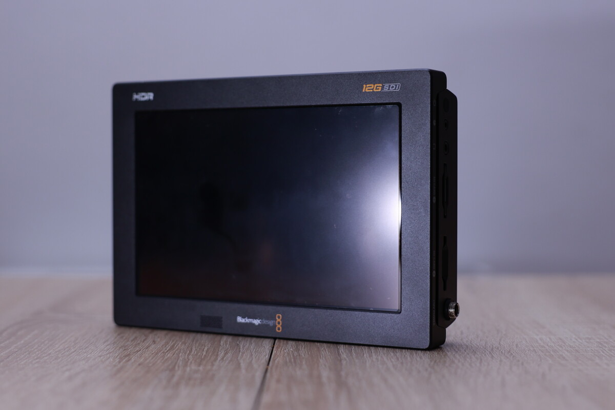 Location Blackmagic Design Video Assist 7" 12G HDR - Lightyshare