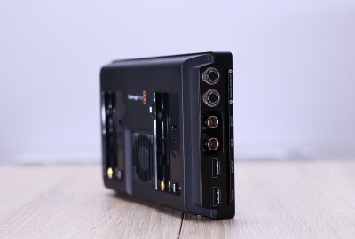Location Blackmagic Design Video Assist 7" 12G HDR