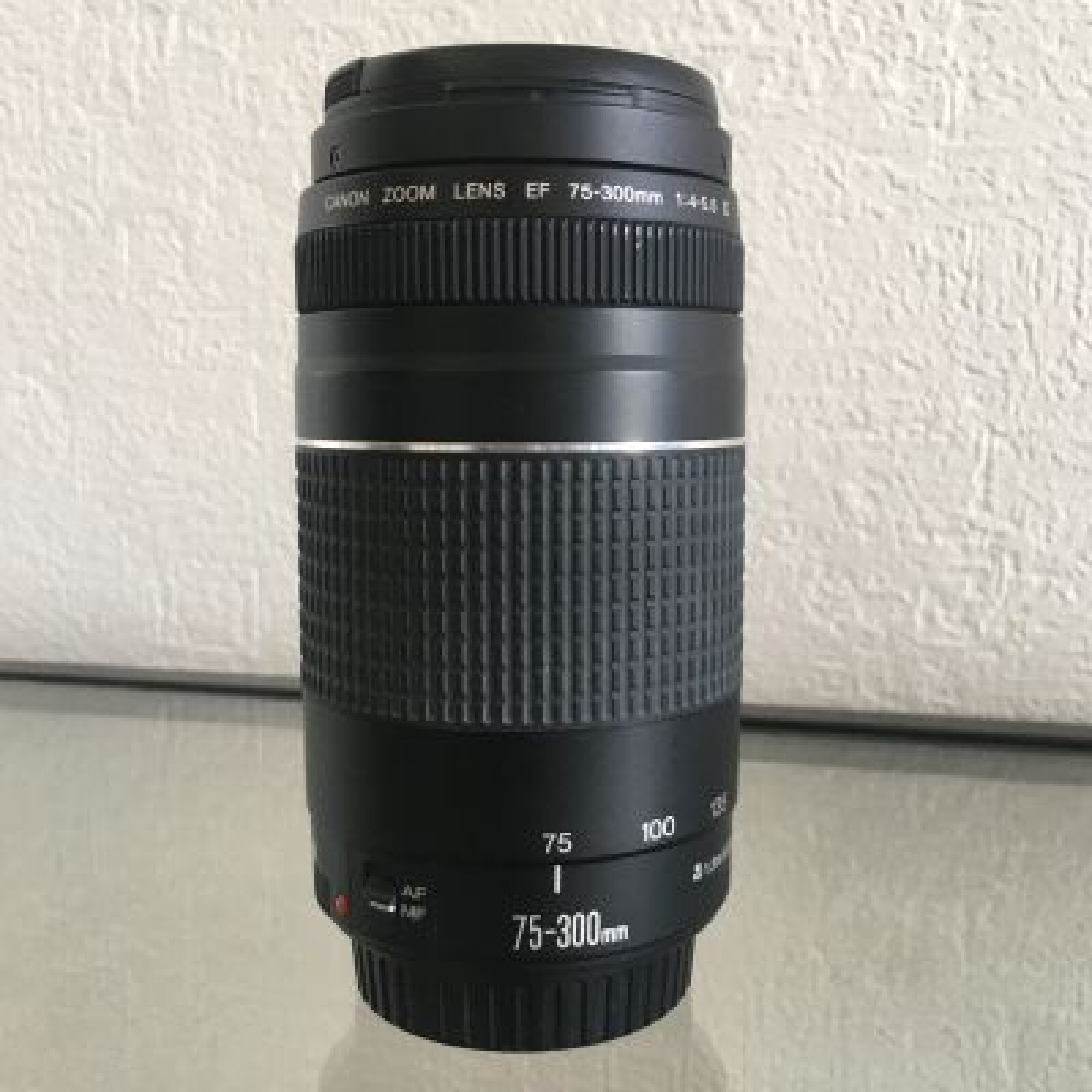Pack objectifs EF Canon Samyang 28mm/35mm/50mm/75-300mm - Photo 5 sur 5