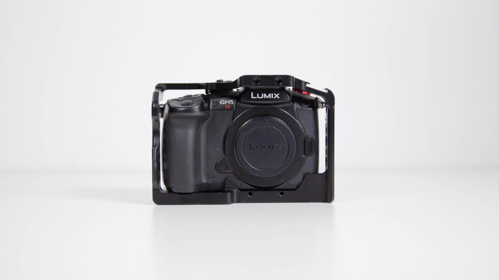 Caméra Panasonic Lumix GH5 - Photo 1 sur 6