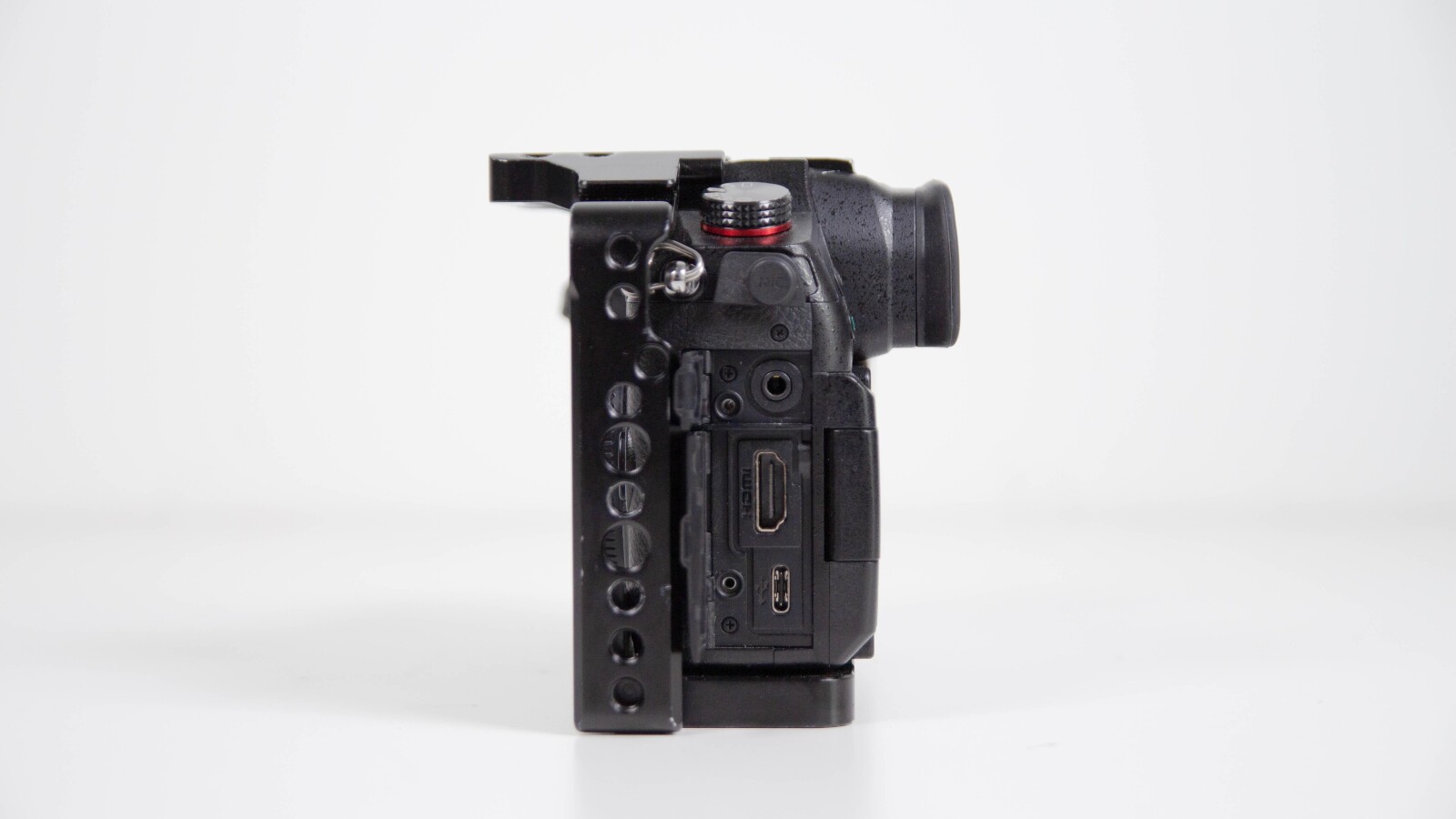 Caméra Panasonic Lumix GH5 - Photo 4 sur 6
