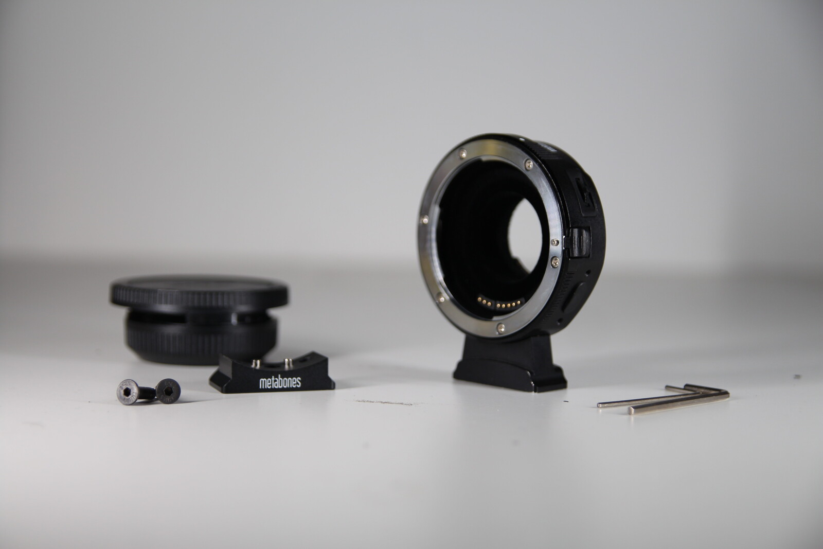 Metabones Canon EF to Micro 4/3 - Smart Adapter T - Photo 1 sur 1