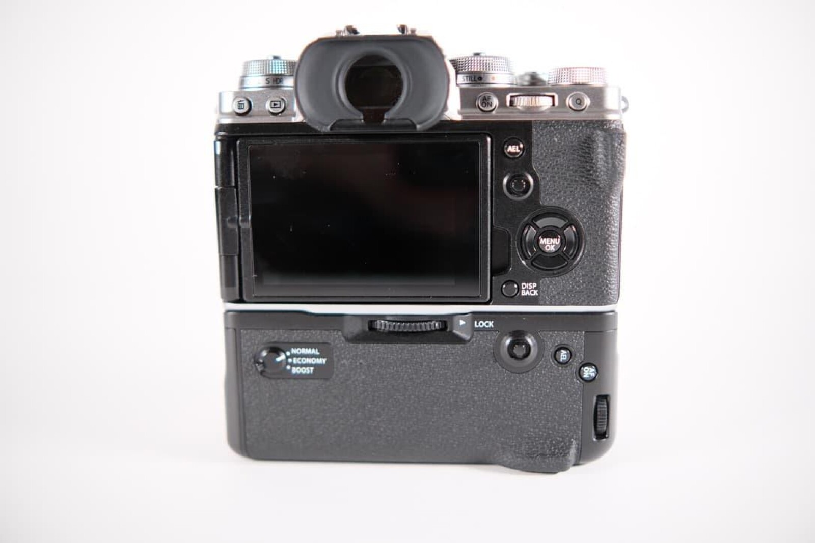 Fujifilm XT-4 avec grip vertical VG-XT4 - Photo 6 sur 7