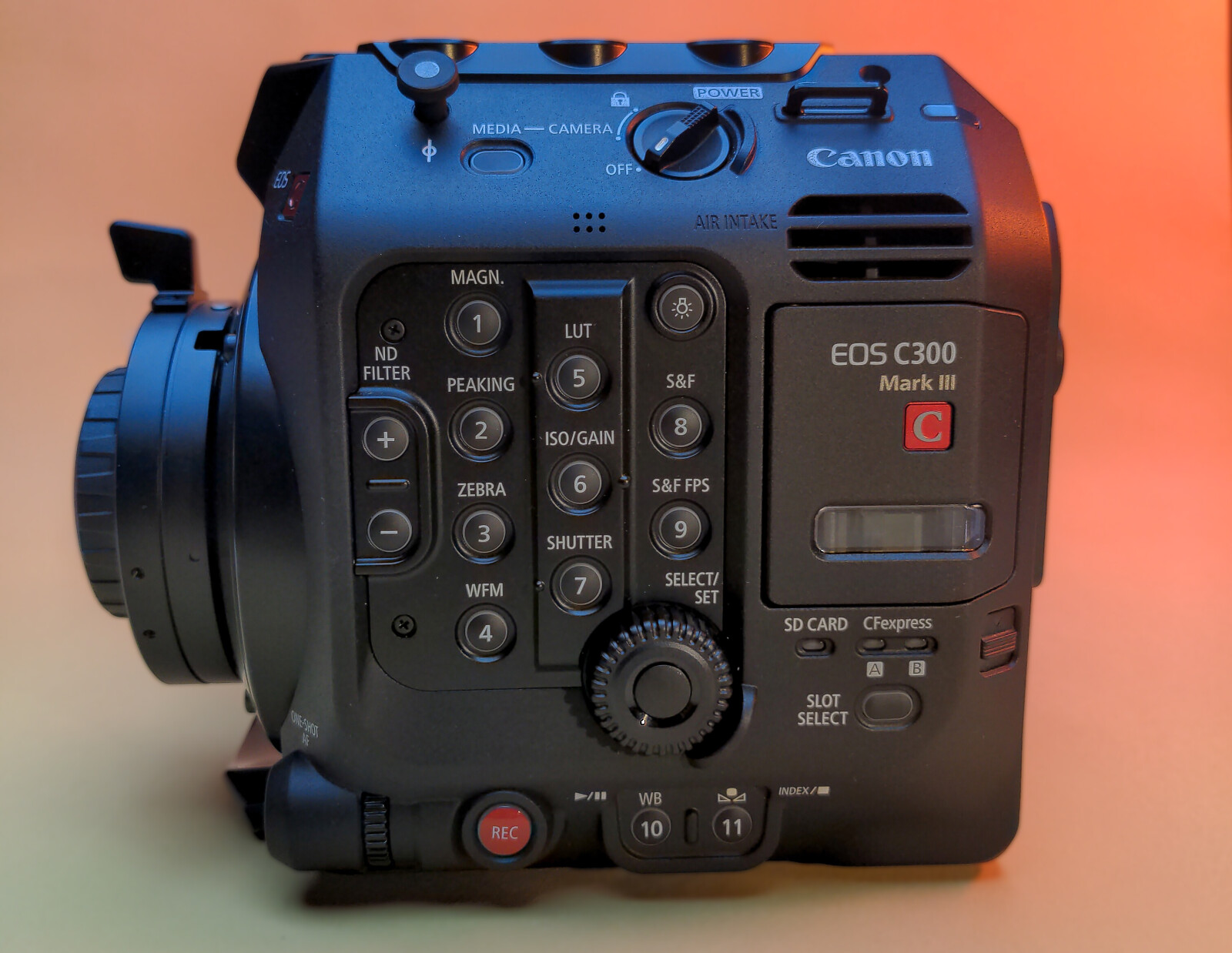 Canon EOS C300 MARK III - Photo 2 sur 5
