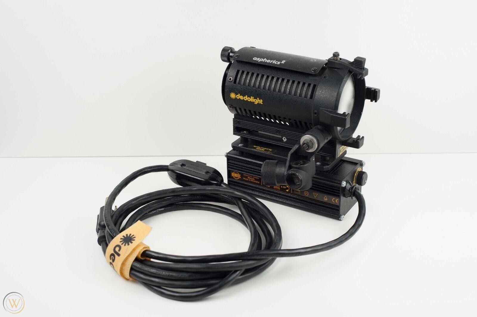 Pack 2 x Dedolight DLH4 24V/150W + transformateur DLHM4-300 + Volets - Photo 1 sur 1