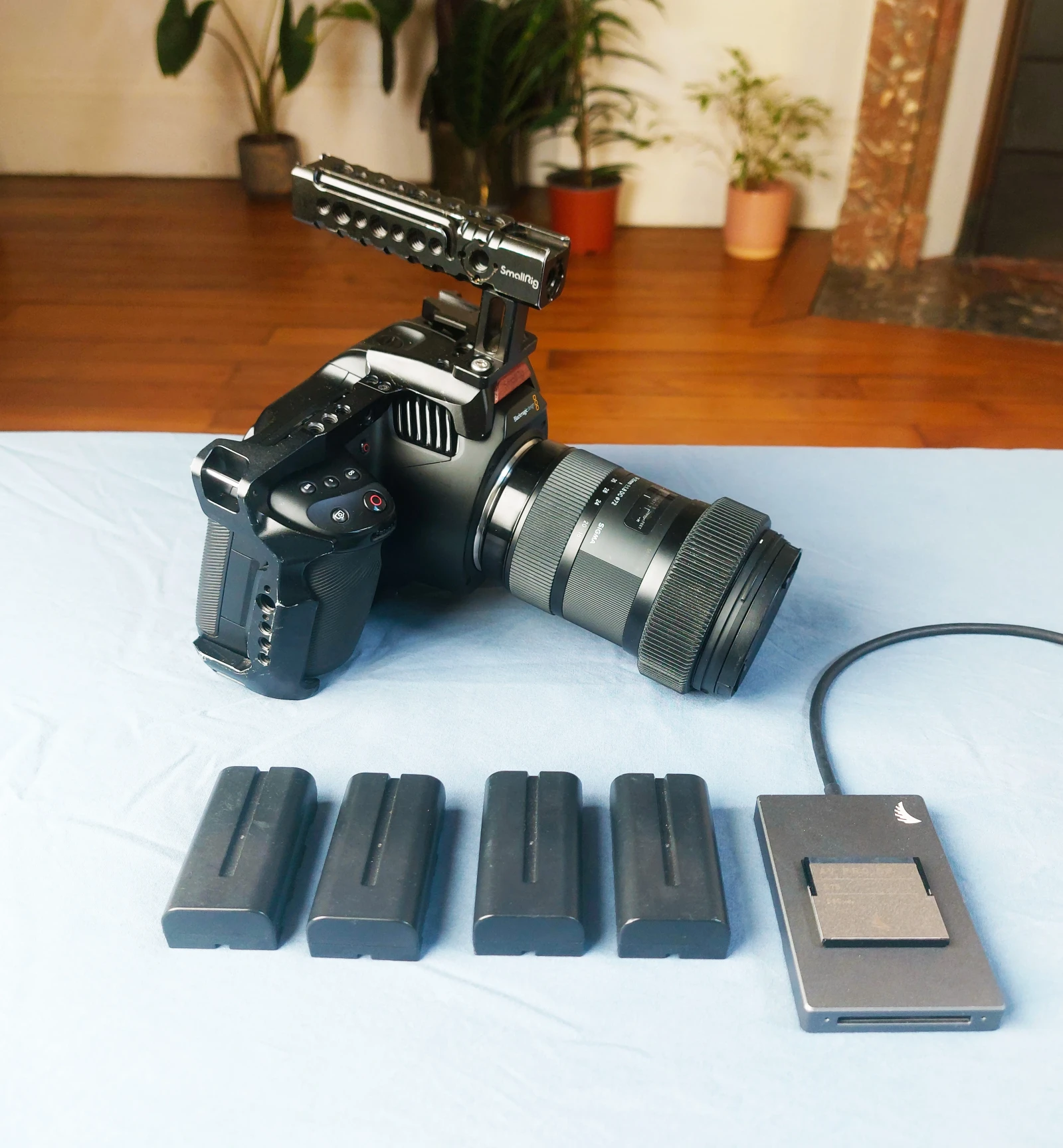 Blackmagic Design Pocket Cinema Camera 6k G2 (BMPCC 6k G2) - Photo 1 sur 3