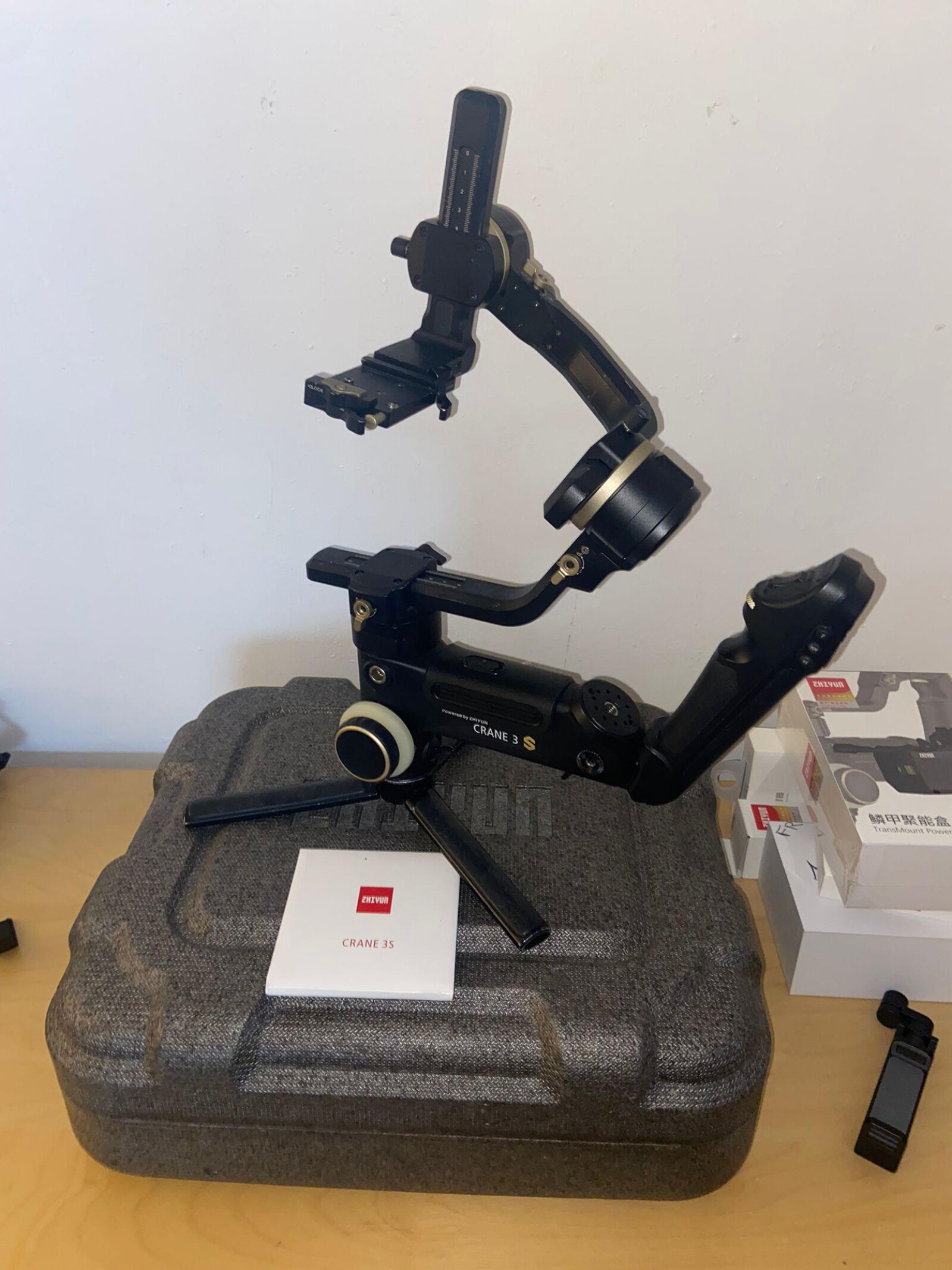 Crane 3S Pro Stabilisateur - Photo 2 sur 3