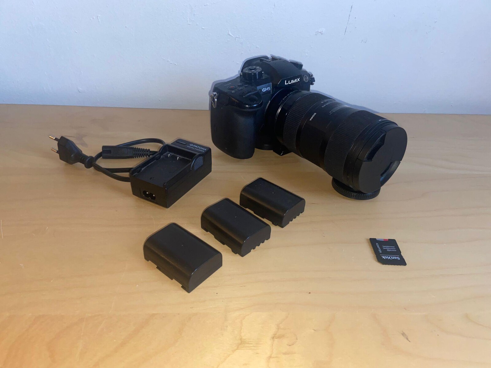 [PACK] GH5 + 18-35mm F1.8 + Stab Crane 3S Pro - Photo 3 sur 3