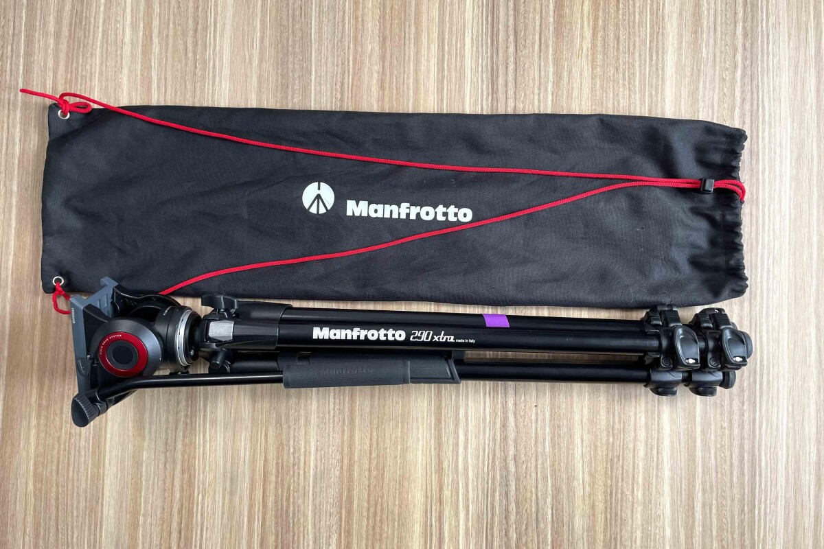 Location Trépied Manfrotto + Tête fluide - Lightyshare