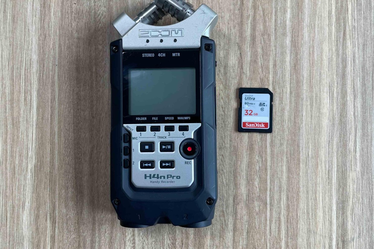 Location Zoom H4n Pro - Enregistreur audio - Lightyshare