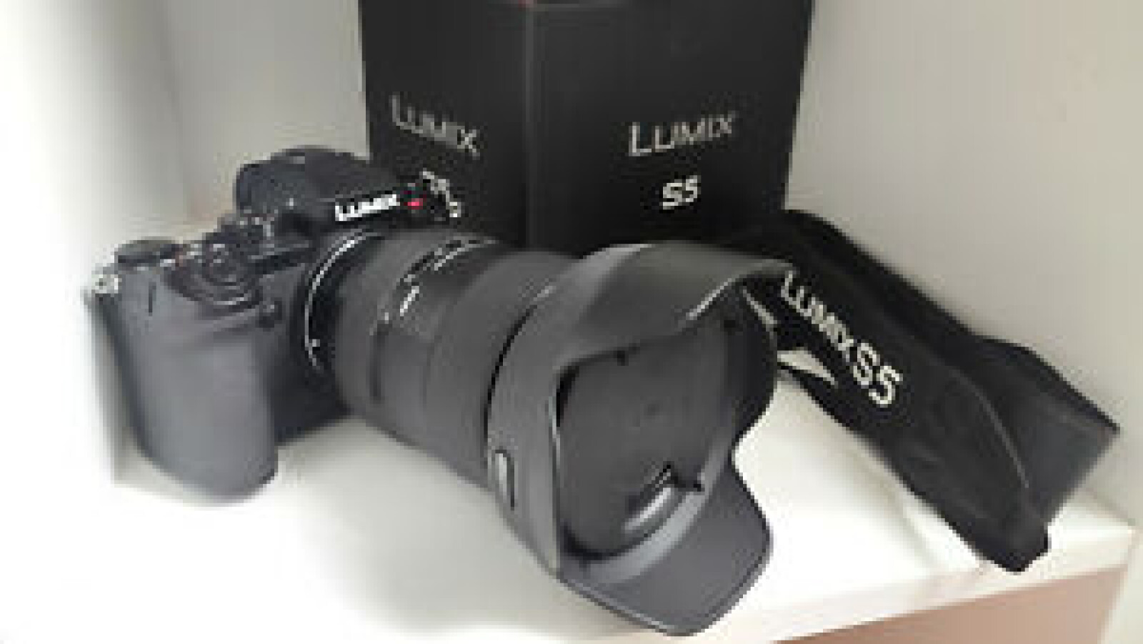 Panasonic Lumix S5 + carte SD + Objectif 24-70 2.8 sigma - Photo 1 sur 5