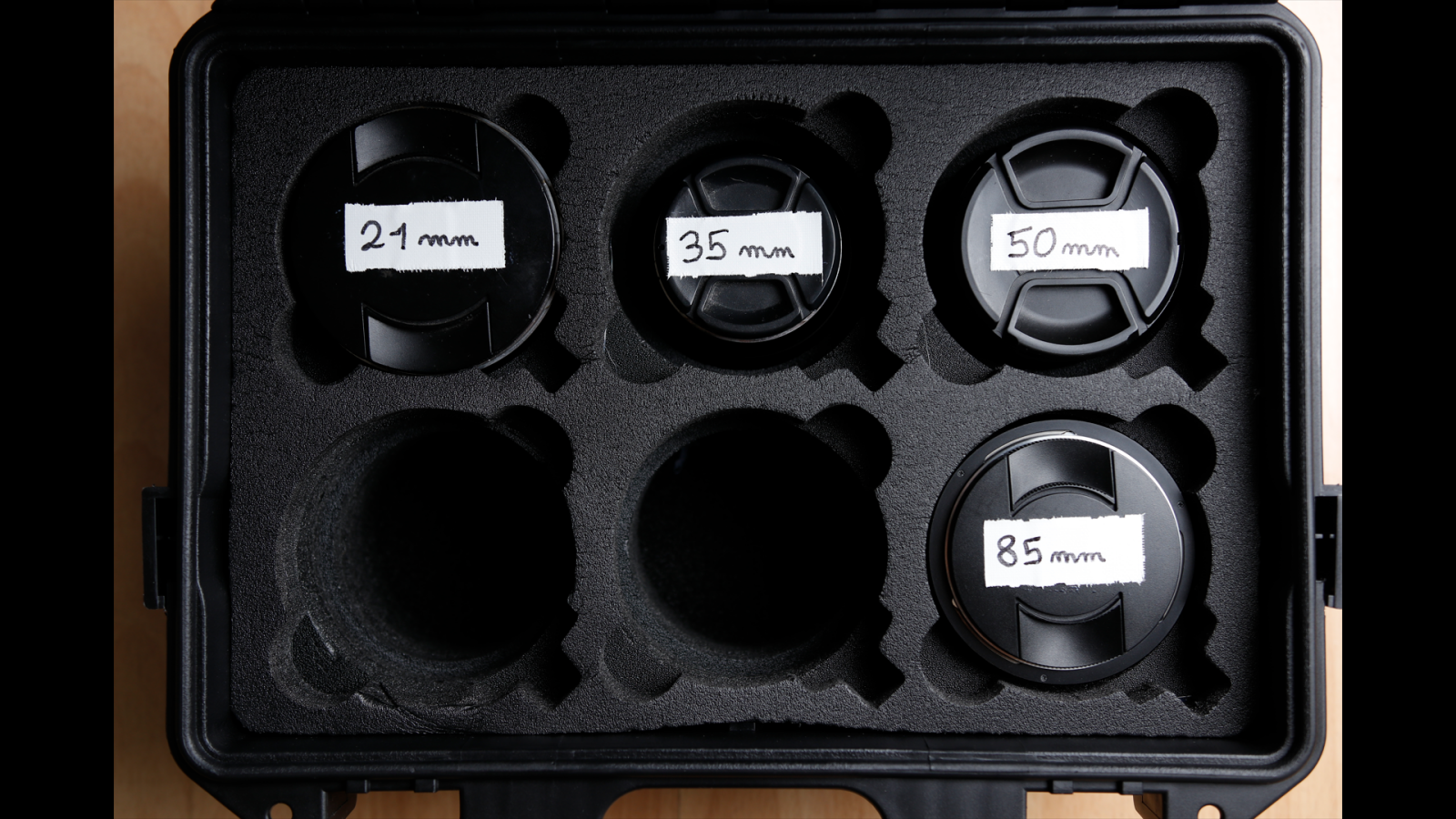 Set 4 objectifs Zeiss Vintage (21, 35, 50, 85) EF Mount - Photo 1 sur 9