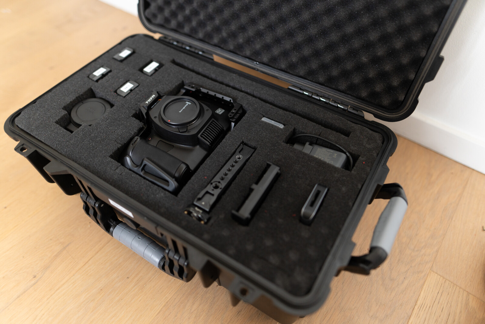 BMCC6K FF -  Blackmagic Cinema Camera 6K Full Frame - Photo 5 sur 5