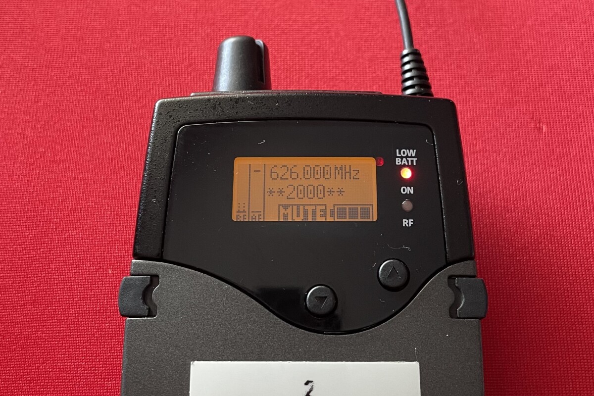 Location Sennheiser EK 2000 IEM - Lightyshare