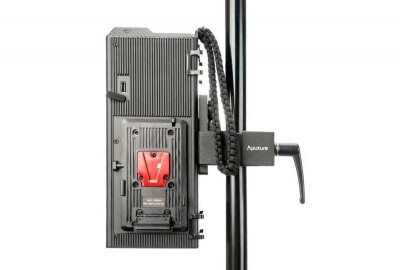 Location Aputure LS 300x