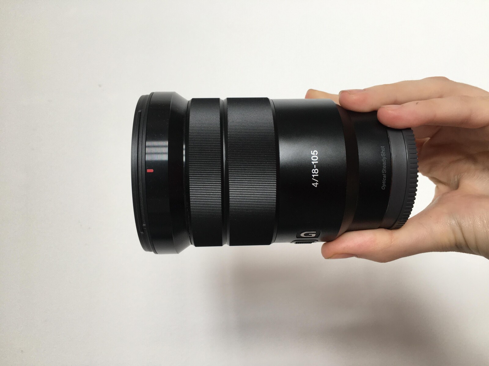 Objectif SONY 18-105/4 G OSS - Photo 1 sur 2