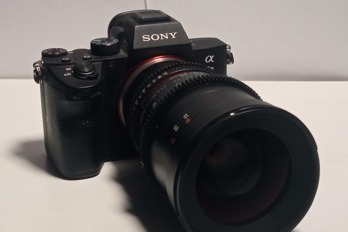 Location Samyang 35mm T1.5 monture Sony E  - Lightyshare