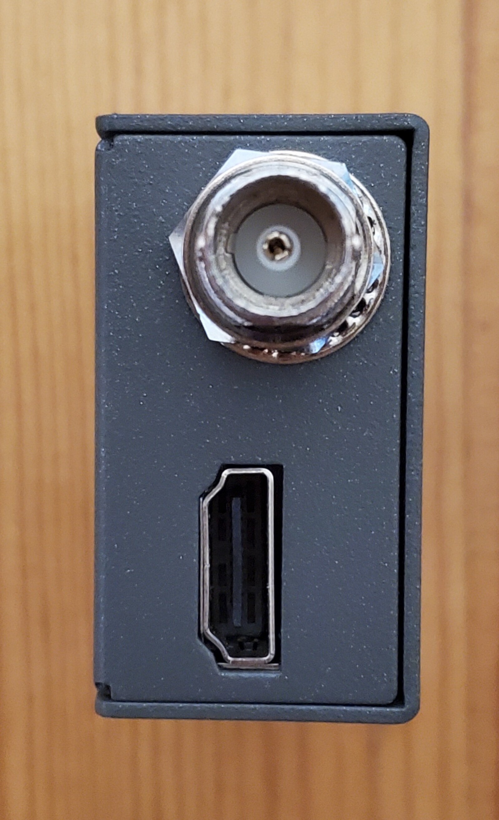 Blackmagic Design UltraStudio Recorder 3G - Photo 2 sur 3
