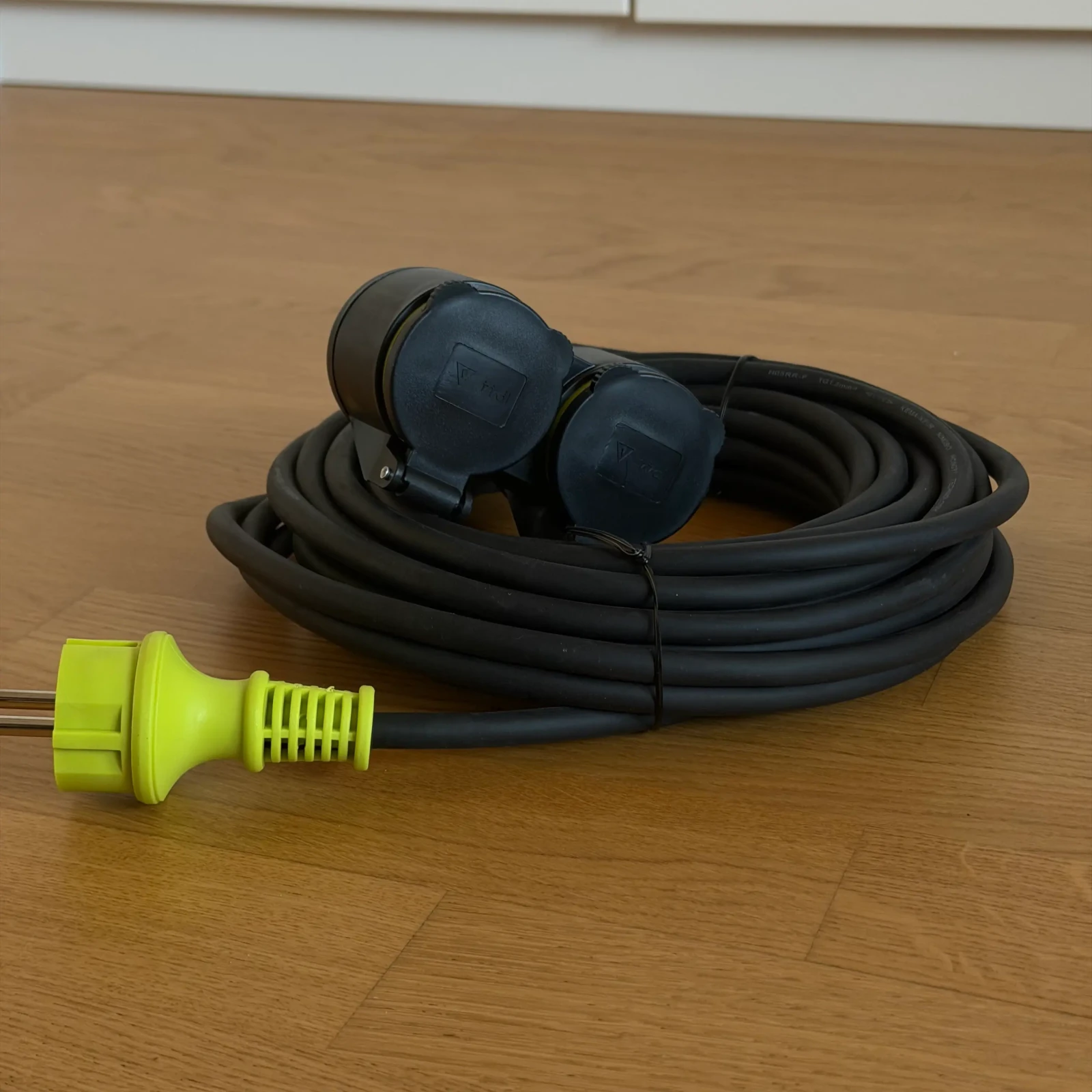 MutecPower Rallonge 10m avec 2 prises - Photo 1 sur 2